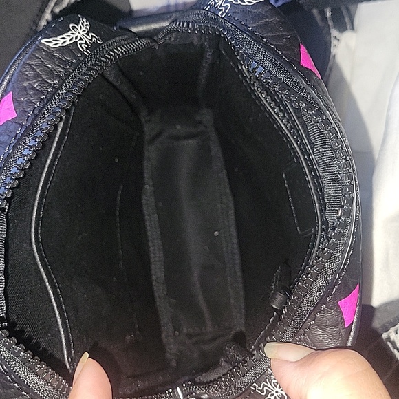 MCM Black crossbody Bag - Picture 2 of 4